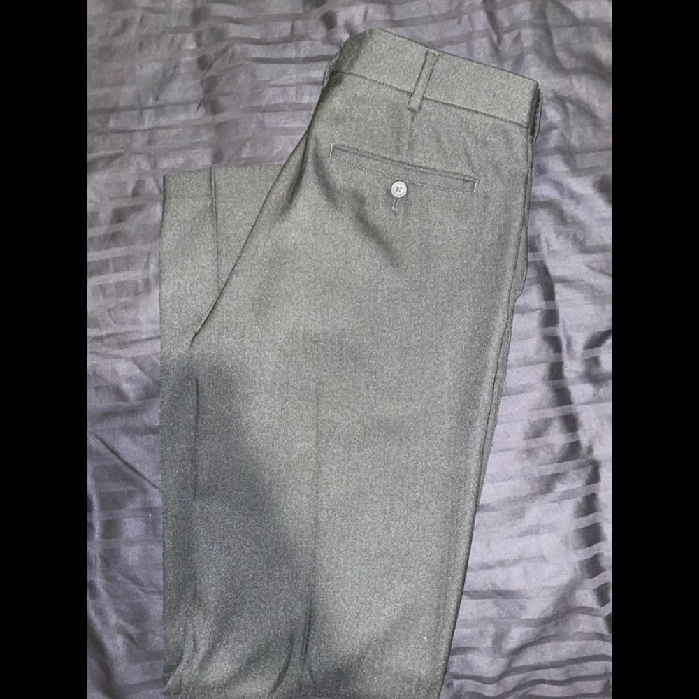 Van Heusen | Slim Fit Dress Pants | Size 30W 32L